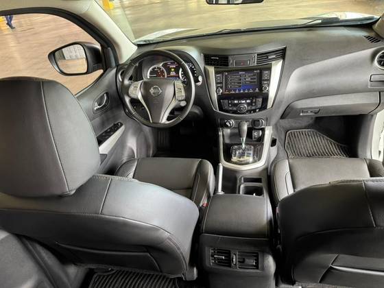 NISSAN FRONTIER 2.3 16V TURBO DIESEL X-GEAR EDITION CD 4X4 AUTOMÁTICO
